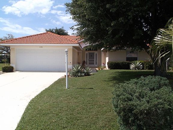 3rd image of 8346 Pondview Ln