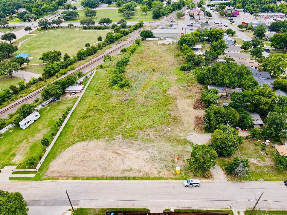 1st image of 4200 Townsend Dr