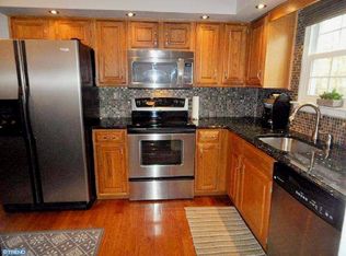 1284 Thames Cres, Yardley, PA