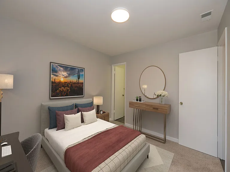 Somerset Apartments — Photo 25