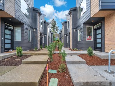 3674 SE Haig St, Portland, OR, 97202