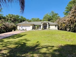 381 8th St NE, Naples, FL 34120