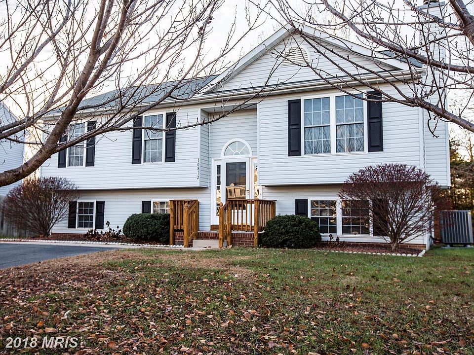 1st image of 10812 Hamiltons Crossing Dr