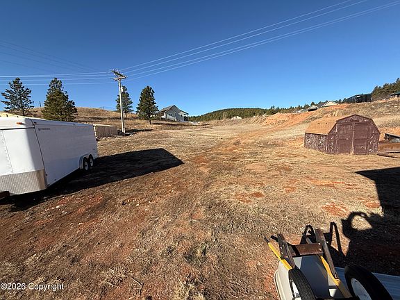 5th image of 121 Hi Mile Rd