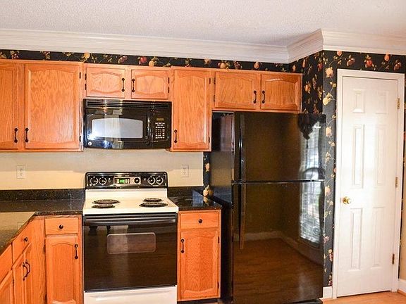 4th image of 2648 Arbor Glen Pl