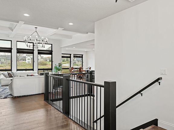 4th image of 4716 Paddington Cir