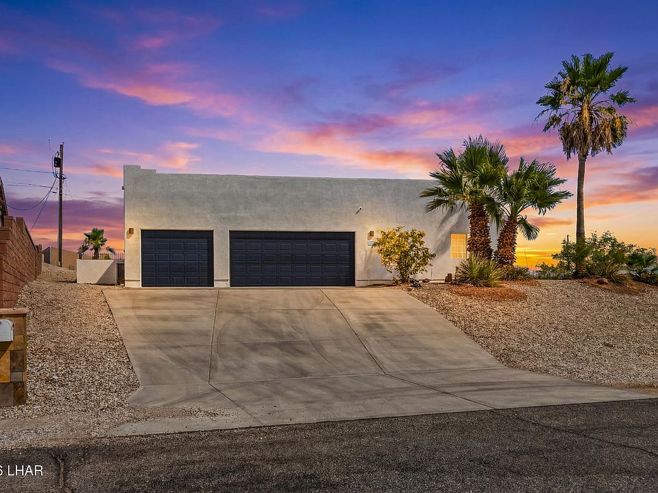 1st image of 784 Cactus Dr