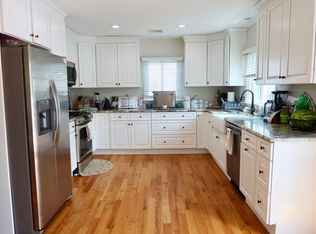 572 Drum Point Rd, Brick, NJ 08723