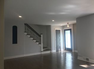 1214 Douglas Ave, Flossmoor, IL