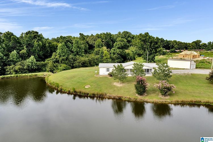 2nd image of 820 County Road 68