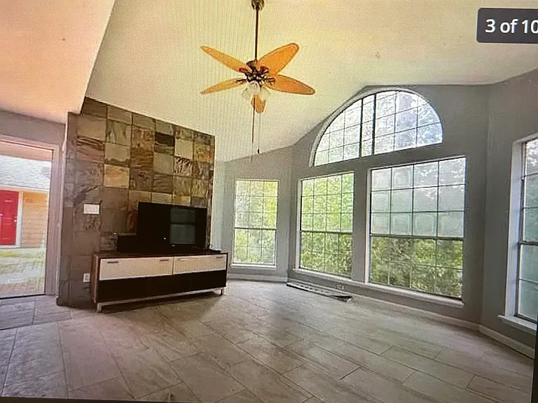 309 Hawkstone Way #309 — Photo 28