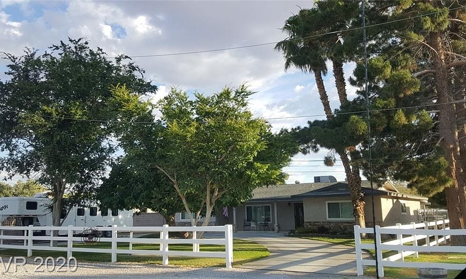 1st image of 3810 W Verde Way
