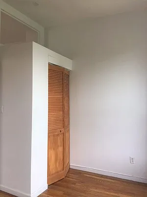 Rented by Yael Dunsky Real Estate | media 22