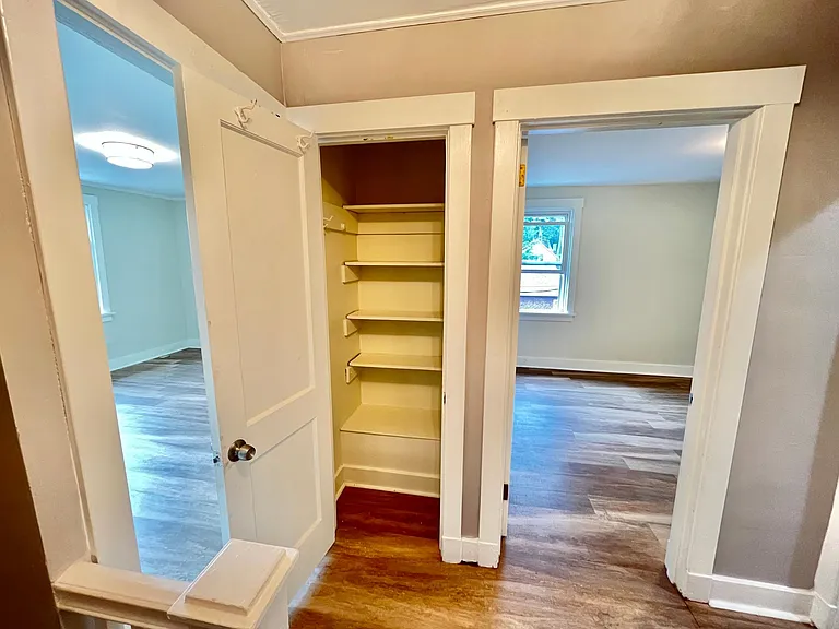 149 Race St — Photo 19