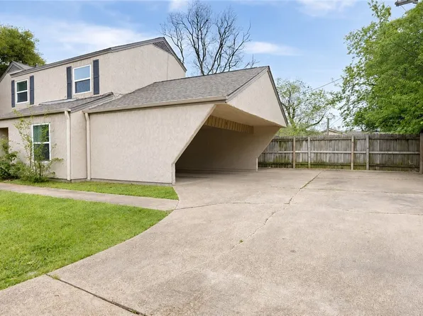 1327 Airline Dr, College Station, TX 77845