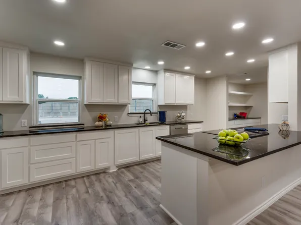 4600 Westlake Dr, Fort Worth, TX 76132