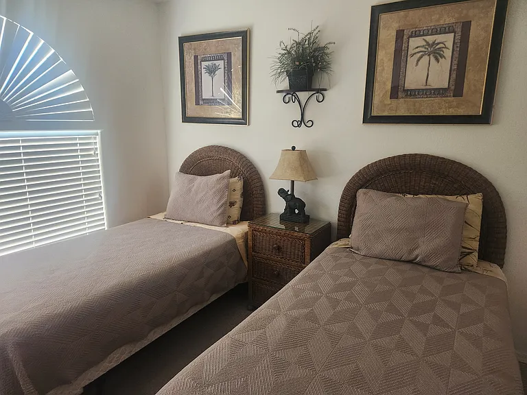 1913 E Pyramid Lake Dr — Photo 9
