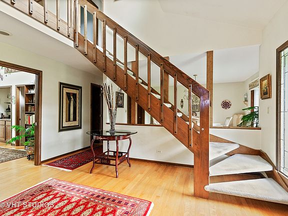 3rd image of 18754 W Brooke Ave