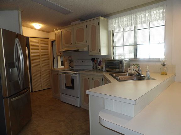 3rd image of 2692 NE Highway 70 #6