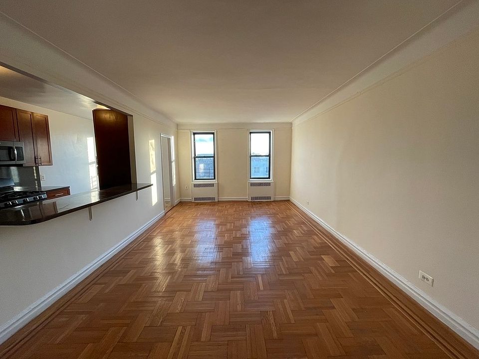 1st image of 742 Lincoln Pl #6A