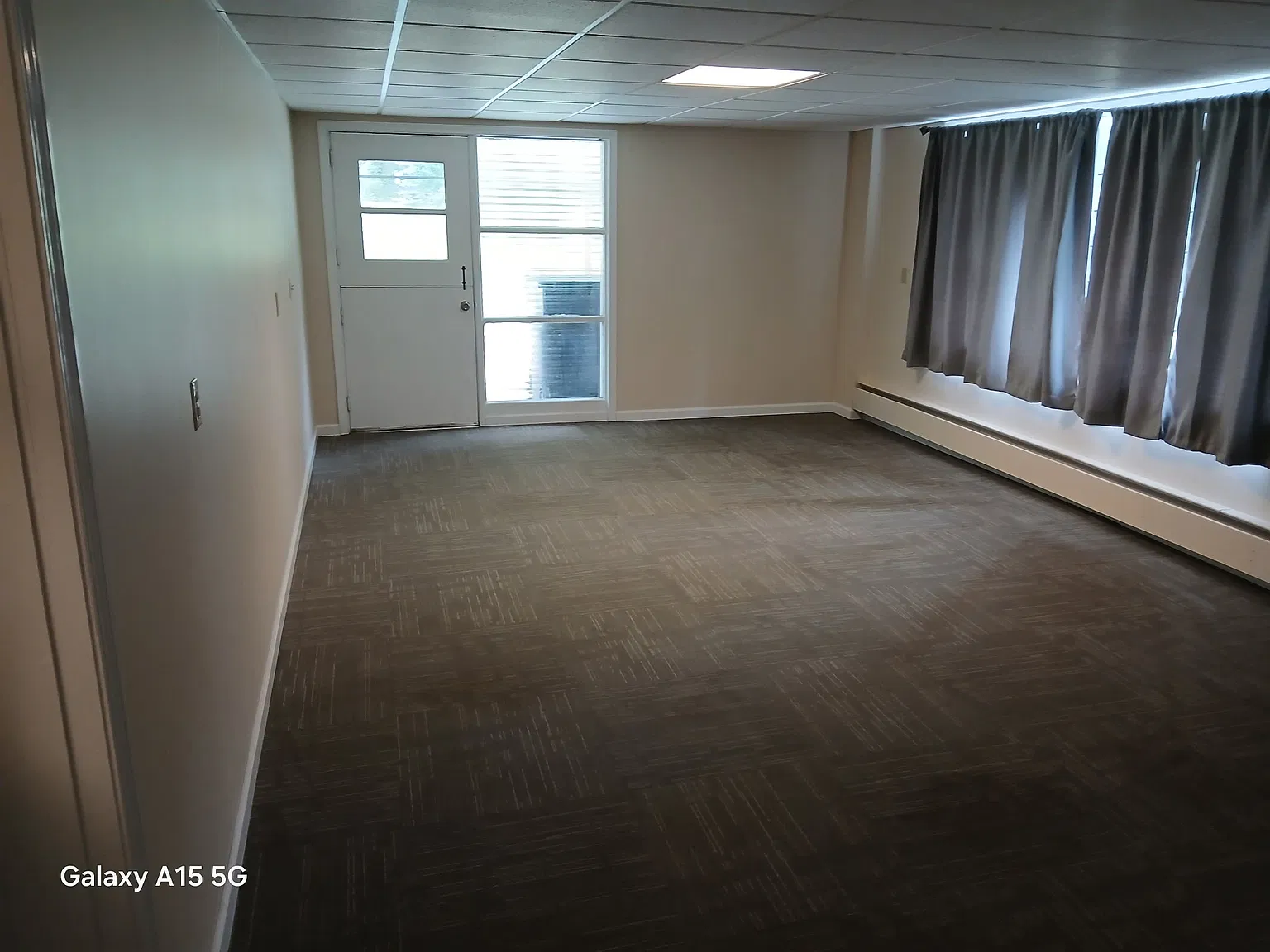 3 bed, 1.5 bath, 1136 sqft, $1,700 — Photo 1