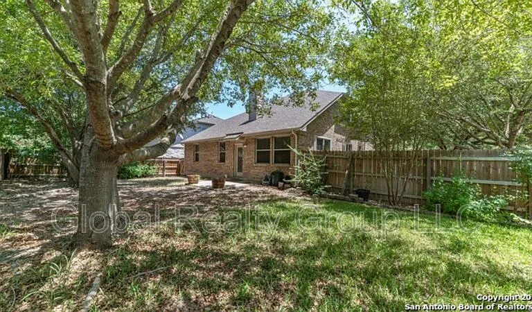 501 Ginsberg Dr — Photo 1