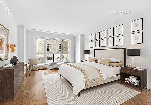 5th image of 200 Central Park S APT 7