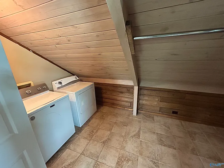 4706 Whitehall Dr NW — Photo 15