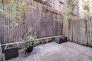 Rented by Urbane Brokerage