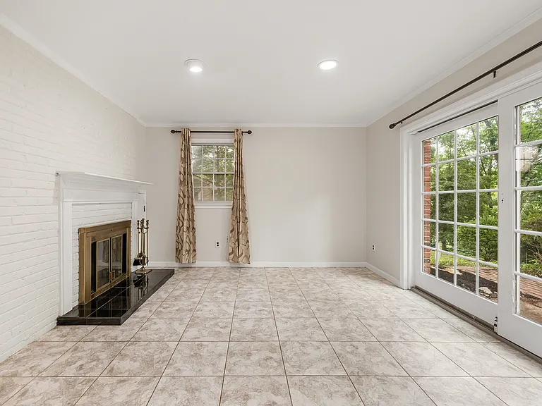 6711 Doane Ave — Photo 20