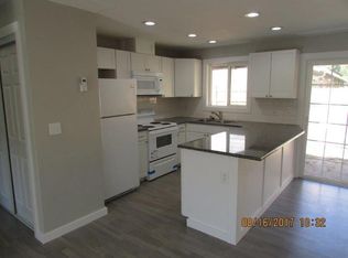 873 Chemawa Rd N, Keizer, OR 97303