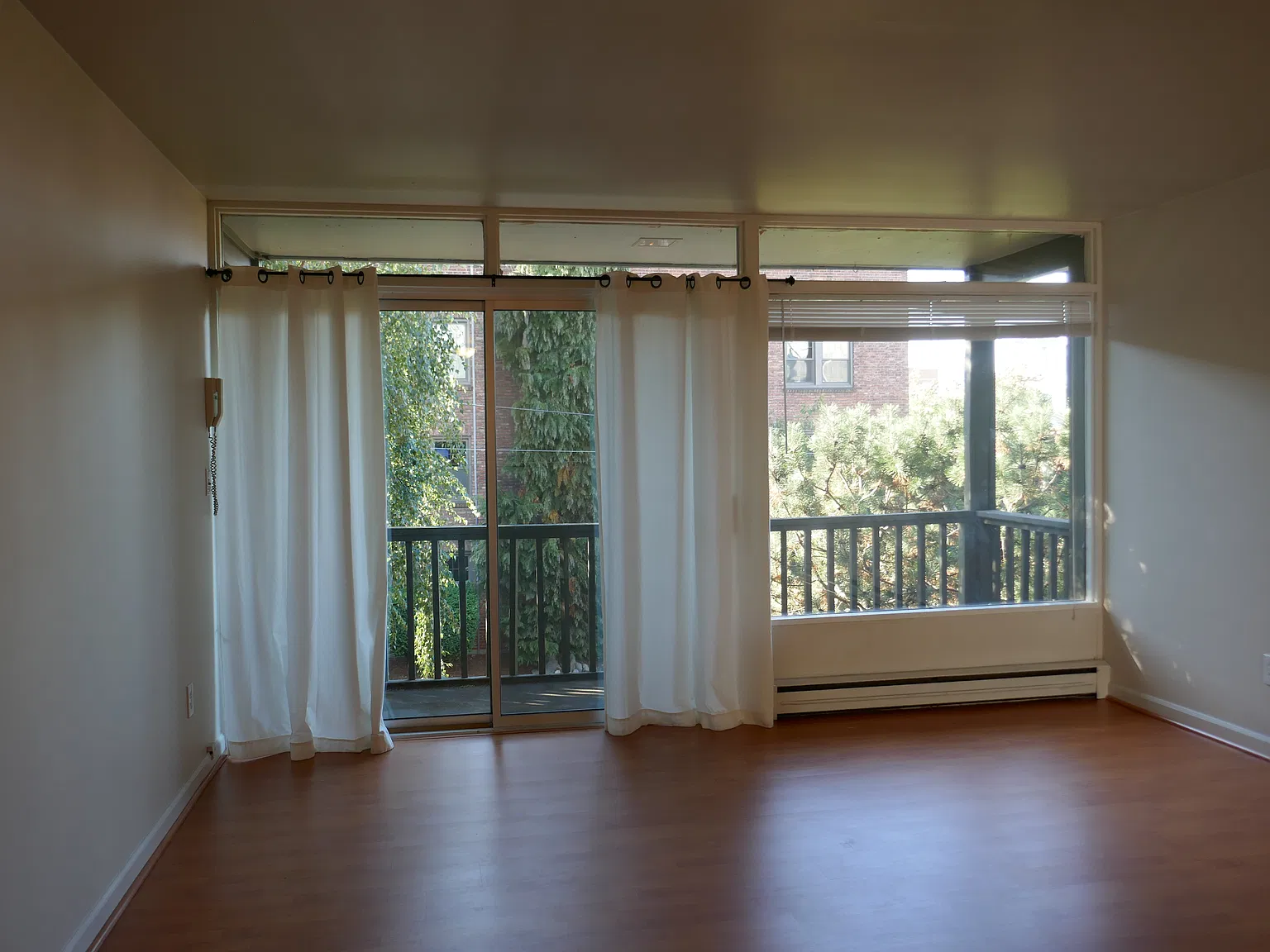 1 bed, 725 sqft, $1,895 — Photo 3