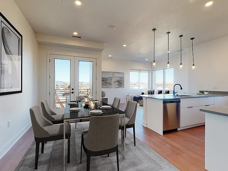 Mile Apartments — Photo 2