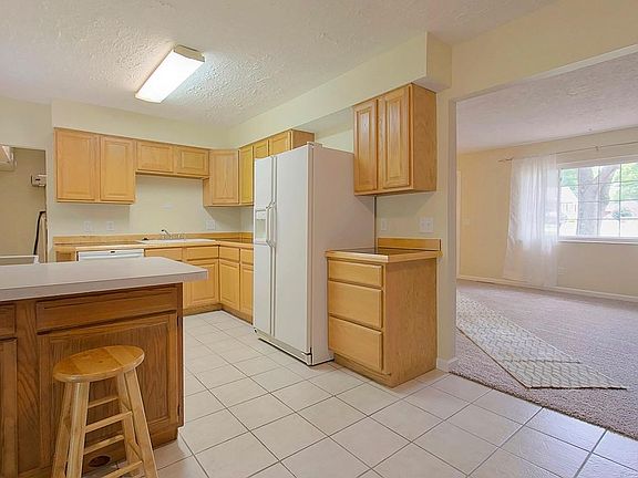 5th image of 3963 Wilma Ct