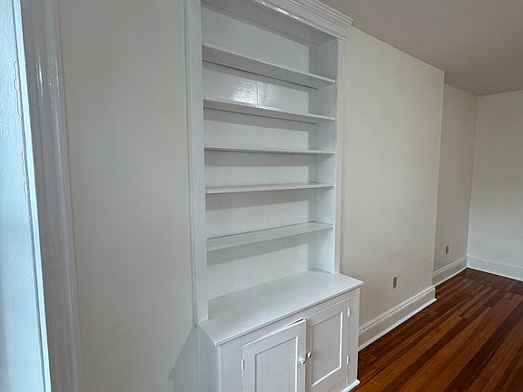 5th image of 94 Corey Rd APT 21