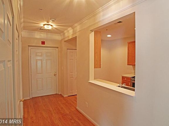 2nd image of 6507 Grange Ln Unit 204
