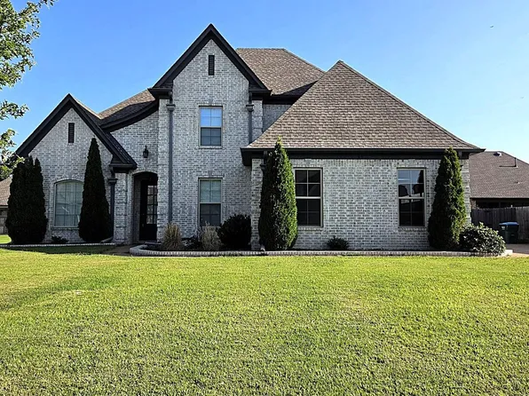 30 Birkdale Dr, Oakland, TN 38060