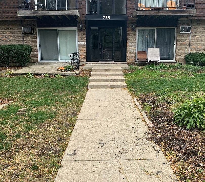 1st image of 725 Grove Dr APT 112