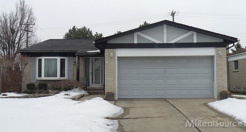 1st image of 13615 Riverwood Dr