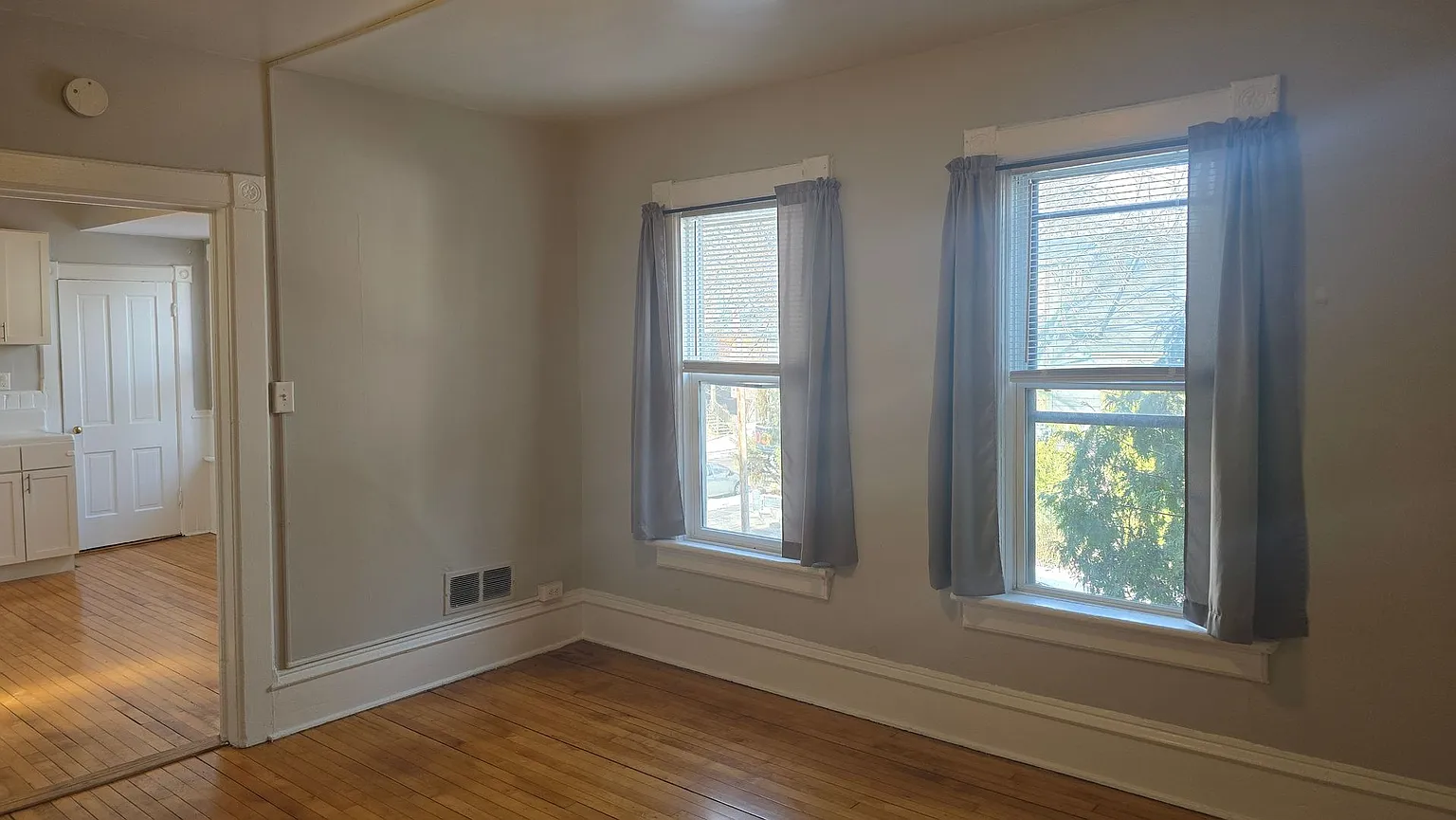 1760 N Arlington Pl #1760 photo 1