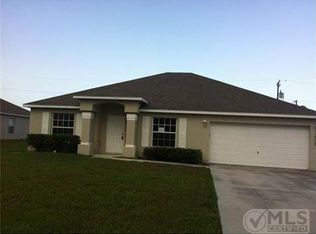 1657 SW Morelia Ln, Port Saint Lucie, FL 34953