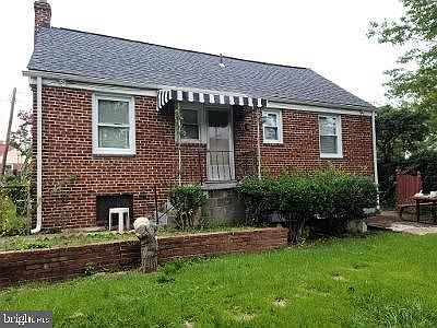 2nd image of 6703 Allison St