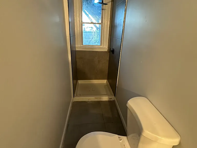 515 Jane St #1L — Photo 13