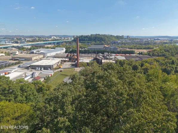 181 Whitehall Rd, Chattanooga, TN 37405