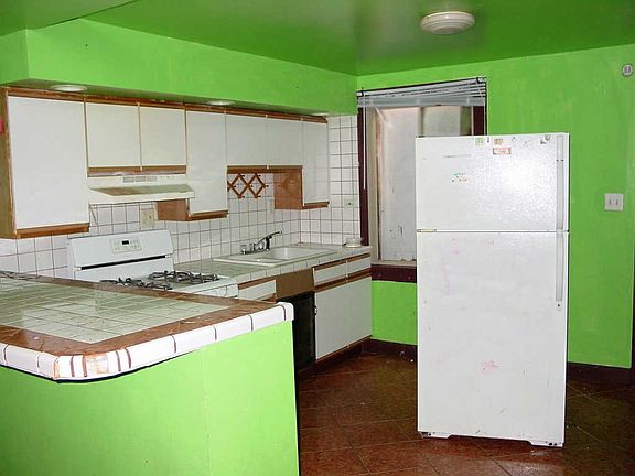4th image of 646 Wentworth Ave