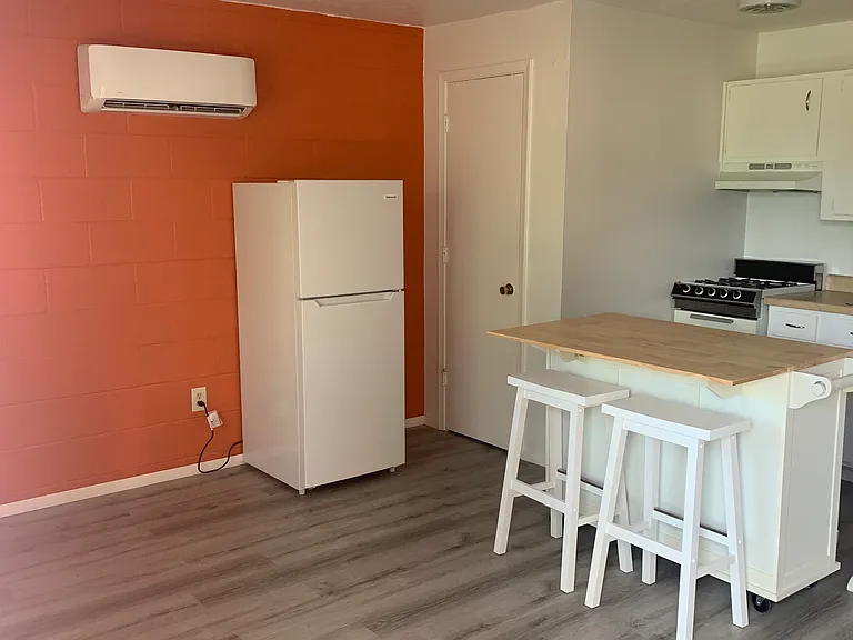 LR Kitchen _09232024