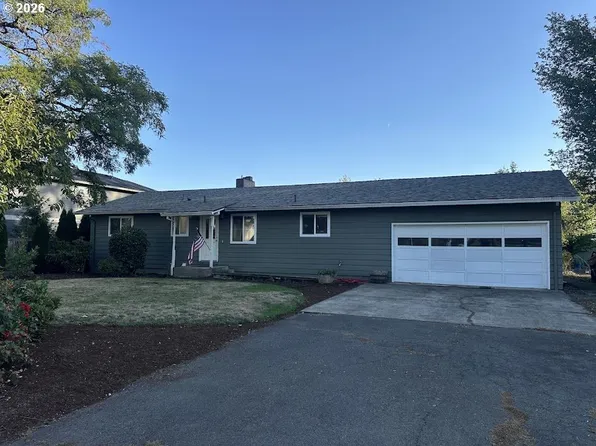 1324 Pacific Ave, Forest Grove, OR 97116