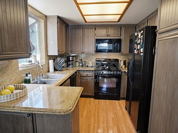 5th image of 26956 Flo Ln Unit 337