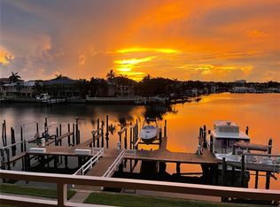 2775 Kipps Colony Dr APT 202, Saint Petersburg, FL 33707