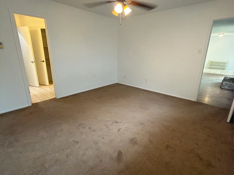 5601 Porsche Ln — Photo 9